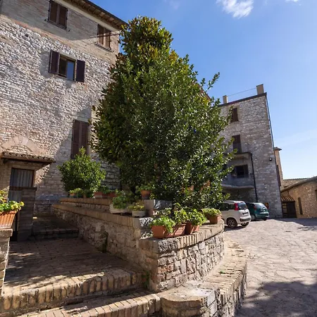 Monastero Sant'andrea 2* Ассизи